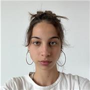 Profesora de música, italiano y apoyo escolar ofrece clases particulares completamente adaptadas para el alumno en Madrid.